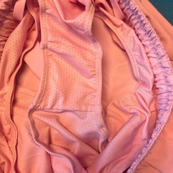 Antonio Melani Light Pink Core Athletic Shorts, Sz. S, 3” inseam, Like New! - Picture 10 of 11